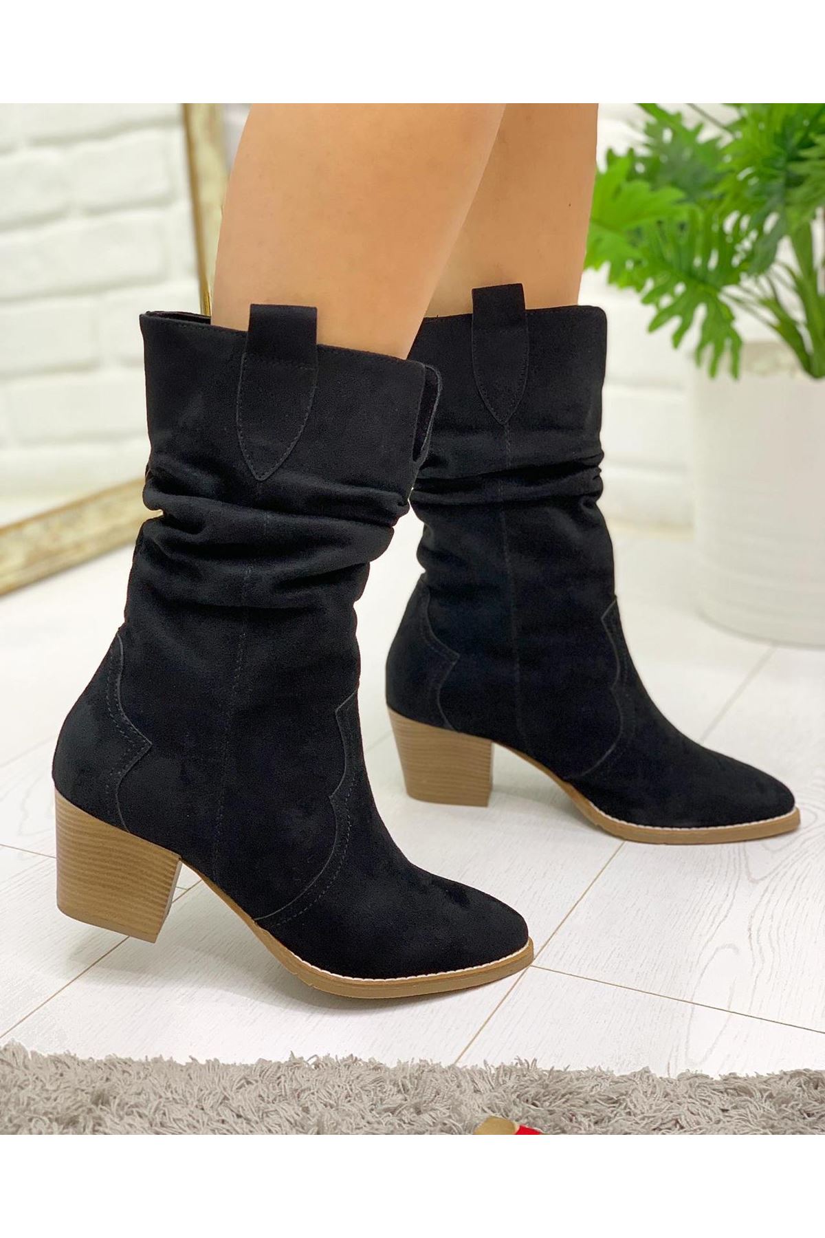 Kandy Siyah Western Bayan Bot