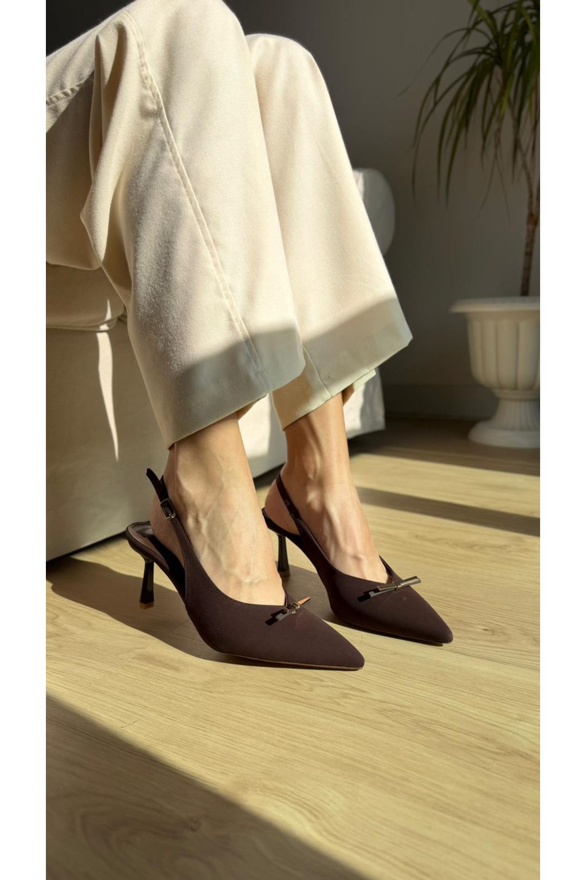 LİZBON Kahve Bayan Topuklu Ayakkabı