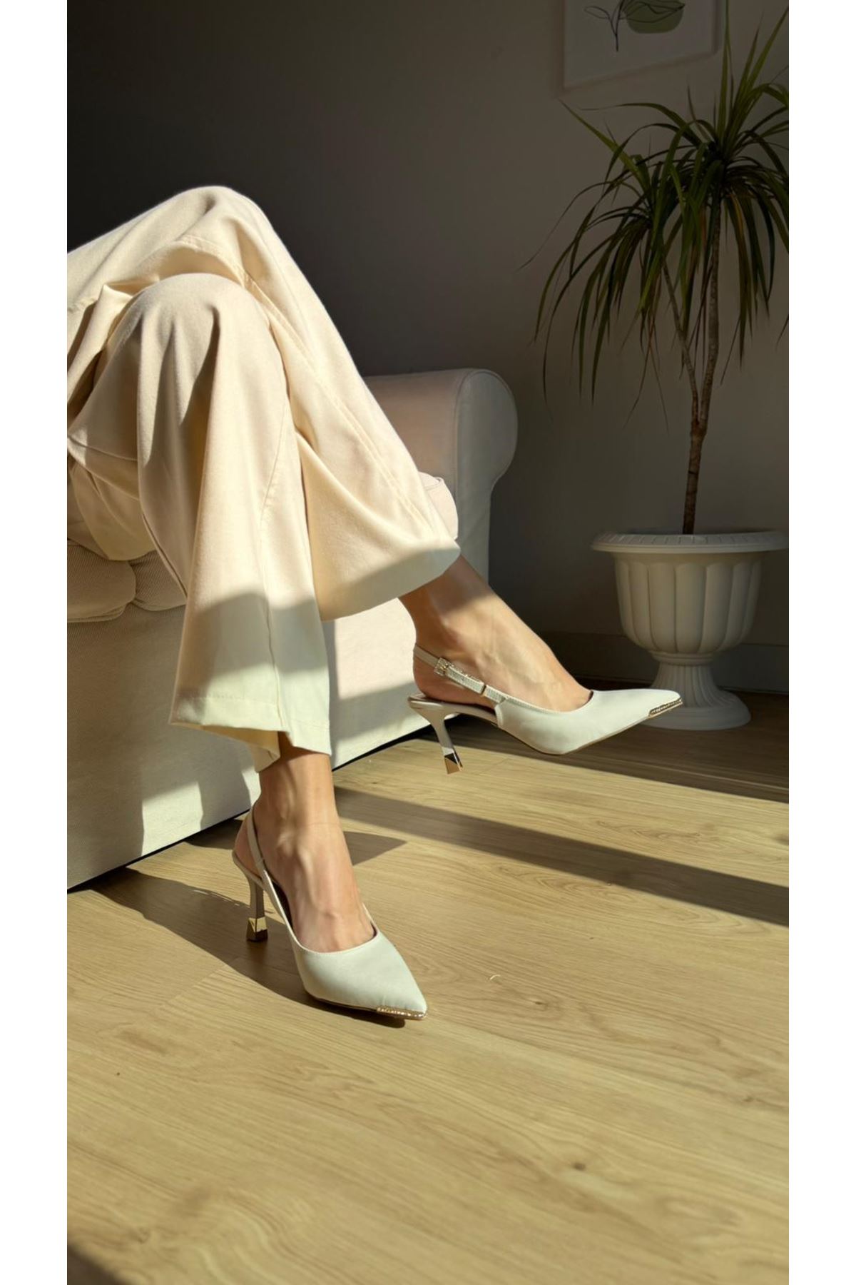 CERY Ten Bayan Topuklu Ayakkabı