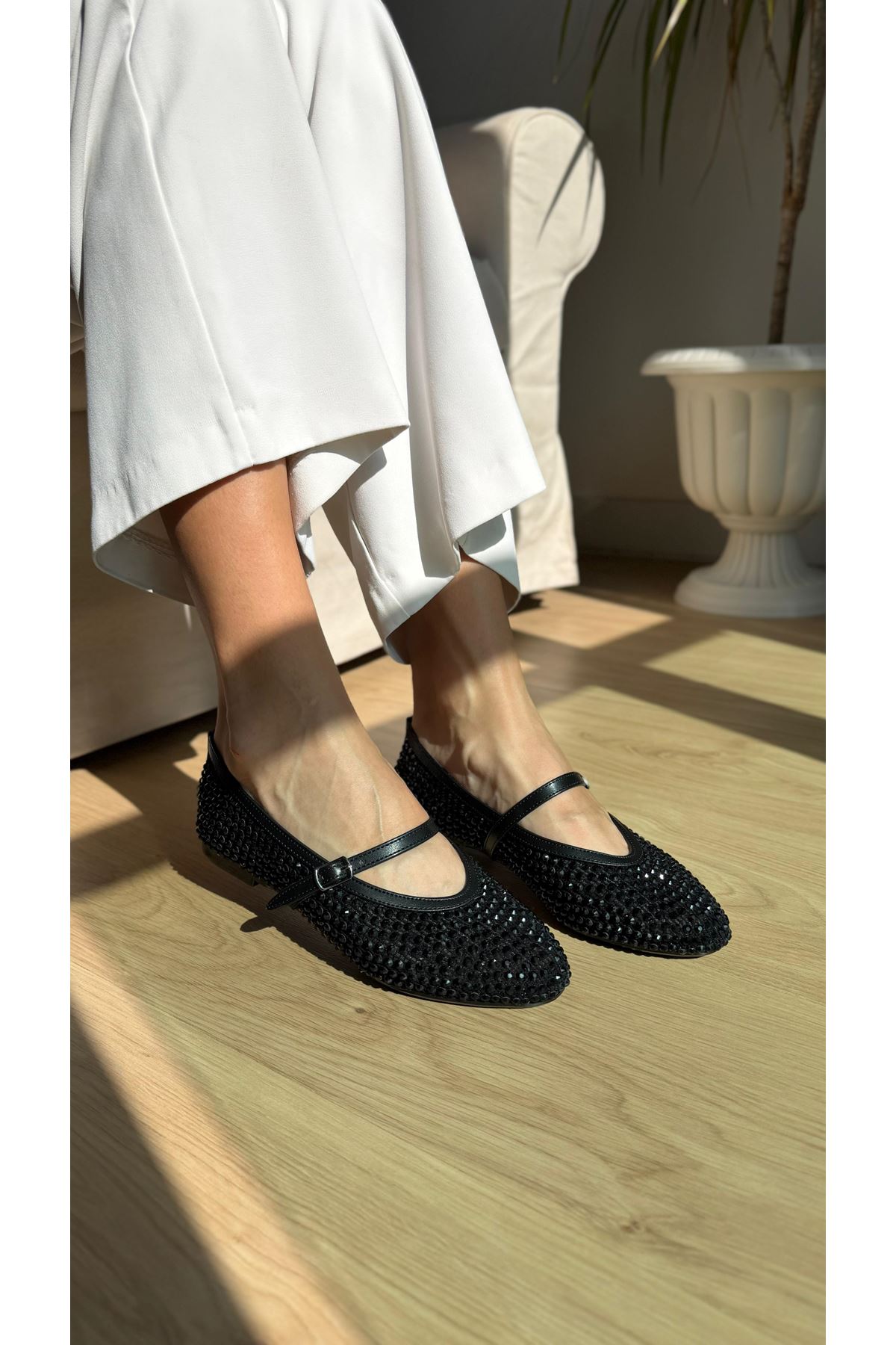 Shine Siyah Bayan Babet