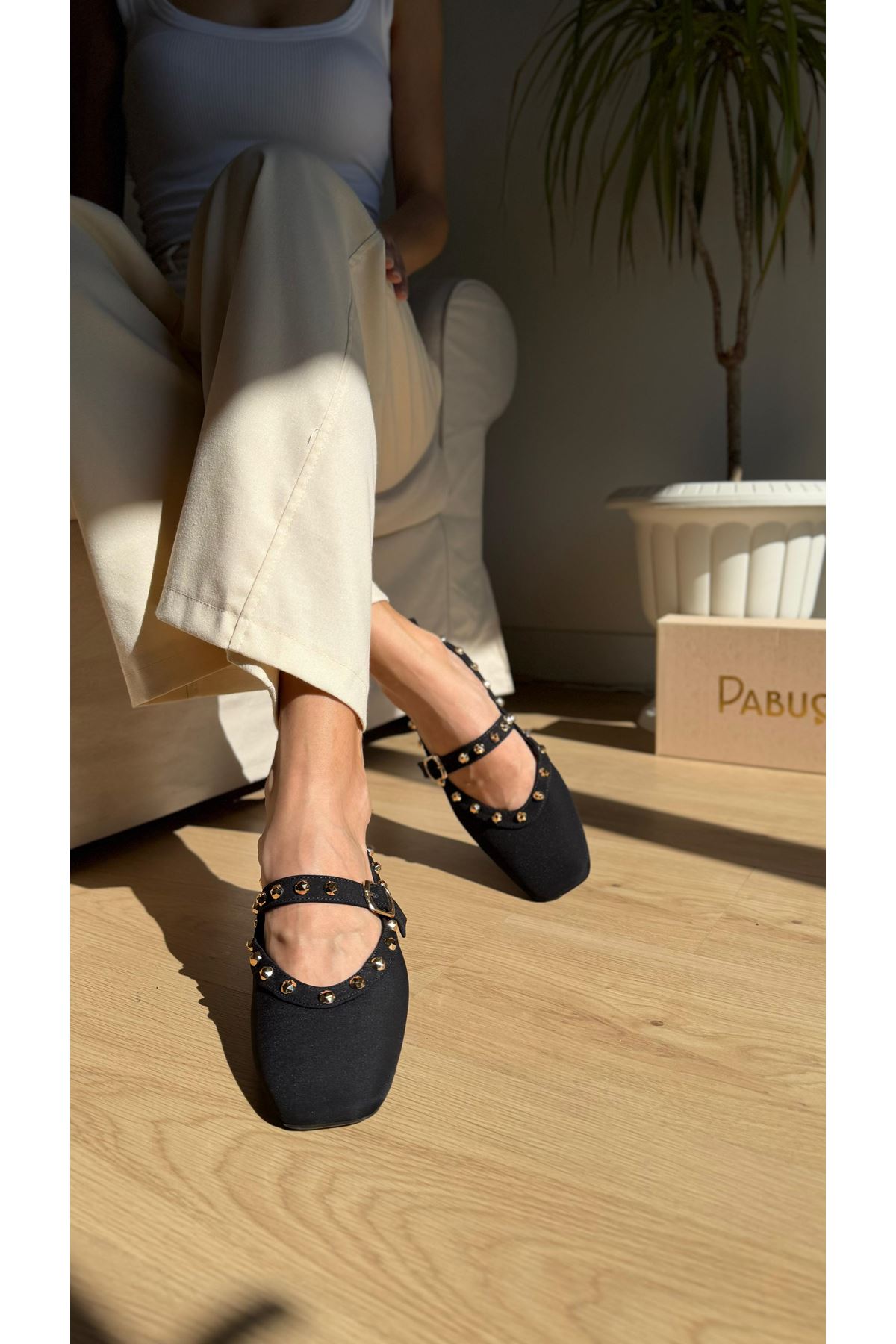 Lisy Siyah Bayan Babet