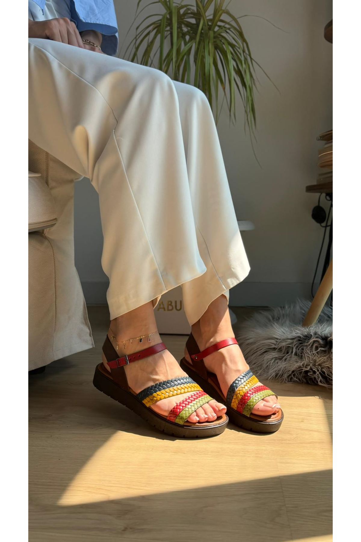RİTA Hakiki Deri Multi Sandalet