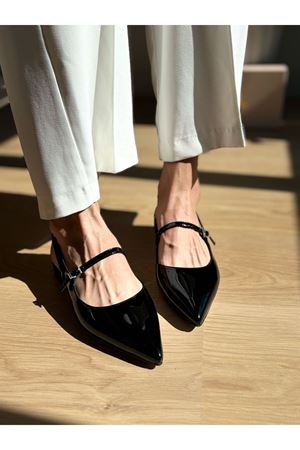 Venüs Siyah Rugan Bayan Babet