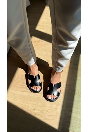 Velar Ortopedik Hakiki Deri Siyah Terlik