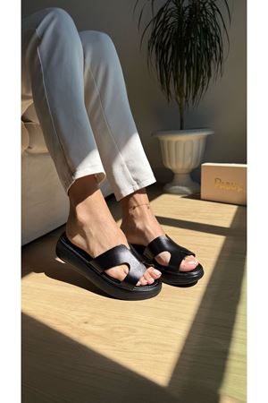 Velar Ortopedik Hakiki Deri Siyah Terlik