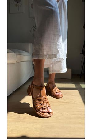 Elanora Hakiki Deri Taba Sandalet